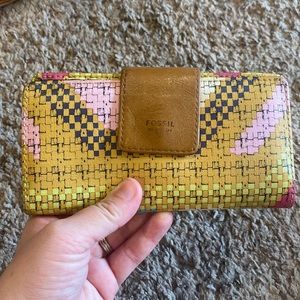 Fossil wallet!